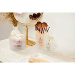 Glass Jar Candle Cashmere Jasmine - Chesapeake Bay Candle -Home Decor Store GUEST 19c8ce03 cfed 4bc0 9f86 448b98ebd134