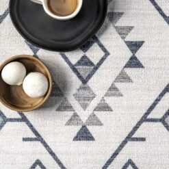 NuLOOM Evalyn Southwestern Machine Washable Area Rug 15 NuLOOM Evalyn Southwestern Machine Washable Area Rug -Home Decor Store GUEST 68a43c8e bed9 4570 aa2d 3282ba60784a