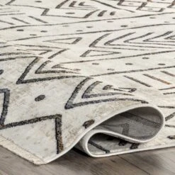 NuLOOM Kendra Bohemian Panel Fringe Area Rug -Home Decor Store GUEST 8b5a2a6b e03c 4cbd 9921 2f79f9bd21f8