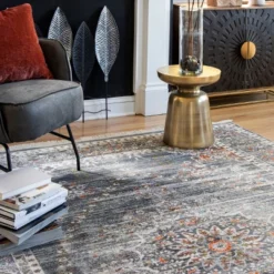 NuLOOM Penny Vintage Floral Medallion Area Rug -Home Decor Store GUEST d40d5da0 6ec4 4c5c b7f8 2565e96bbaf2