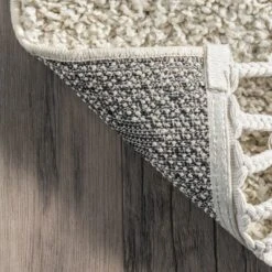 NuLOOM Fatima Cross Cozy Shag Tassel Area Rug -Home Decor Store GUEST e44a0306 e991 499a b67b 152bc14a8f8a