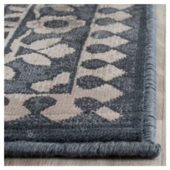Almas Vintage Rug - Safavieh